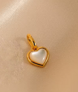 The Venus Heart Charm / 18K Gold Plated