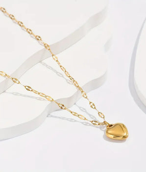 Rhea Heart Shaped Pendant / 18K Gold Plated