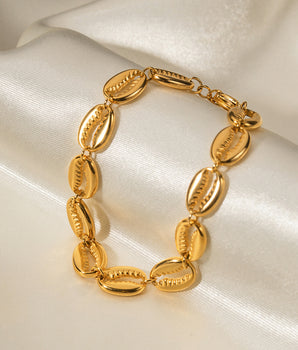 Golden Cowrie Shells Bracelet / Stainless Steel