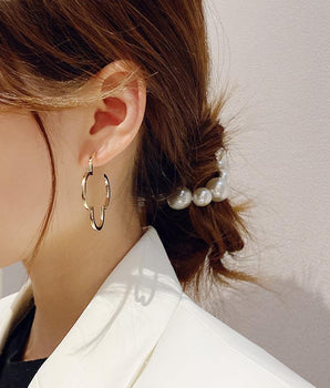 Rochelle Clover Hoop Earrings / Gold Plated - Nina Kane Jewellery